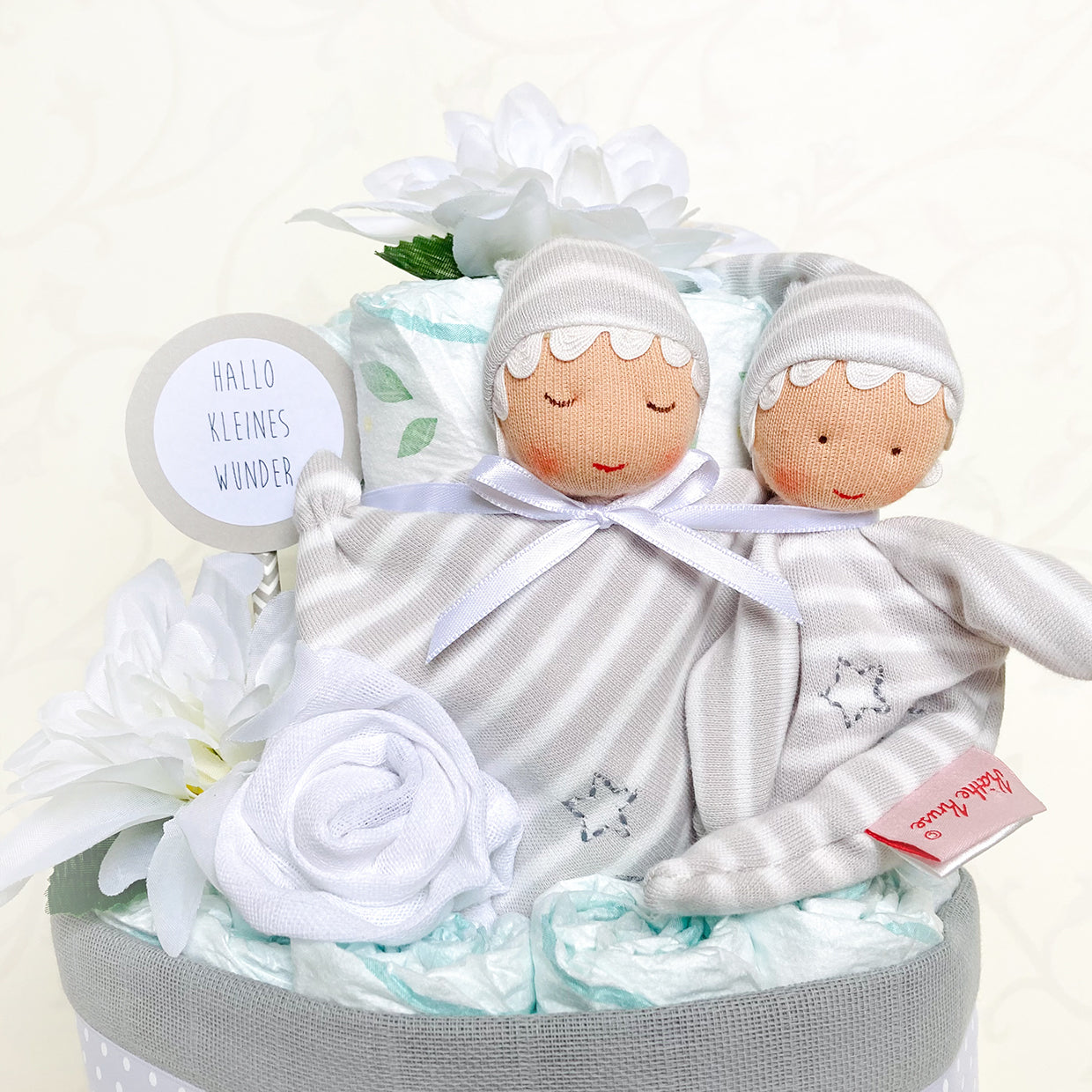 moments Windeltorte Püppchen Sternchen neutral grau zur Geburt