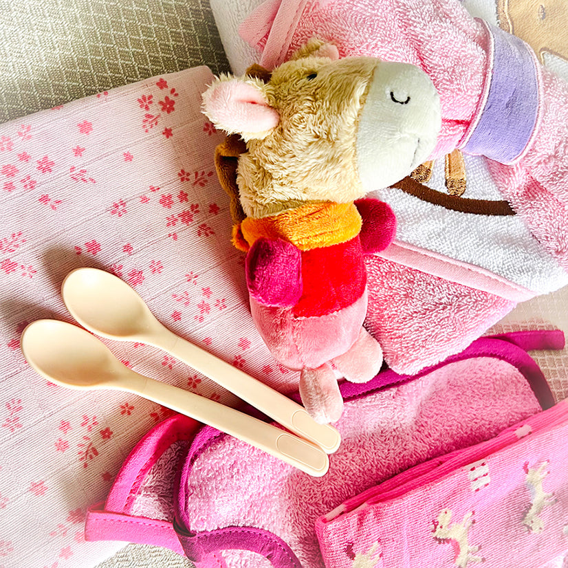 moments Windeltorte Pferdchen in Rosa – Geschenk zur Geburt