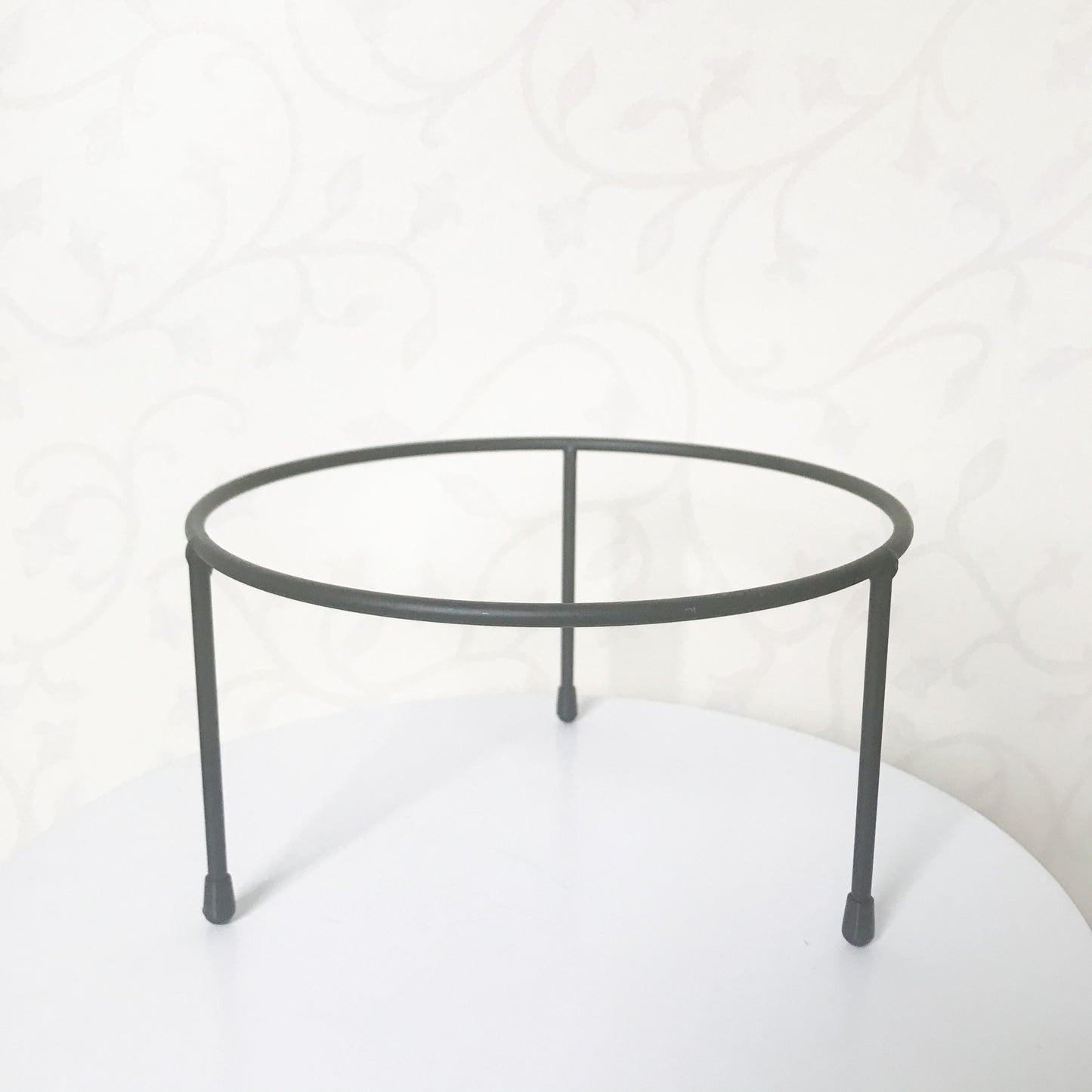 Belly Bowl Sockel / Ständer aus Metall rund, Ø 19 cm