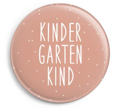 ava&yves Button Kindergartenkind matt