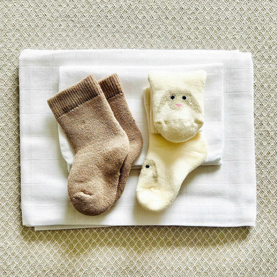 Windelbaby mocca zur Geburt – personalisierbares Geschenk