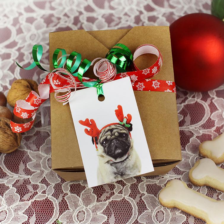 10 Boxen mit Geschenkanhänger „Mopsige Weihnachten“