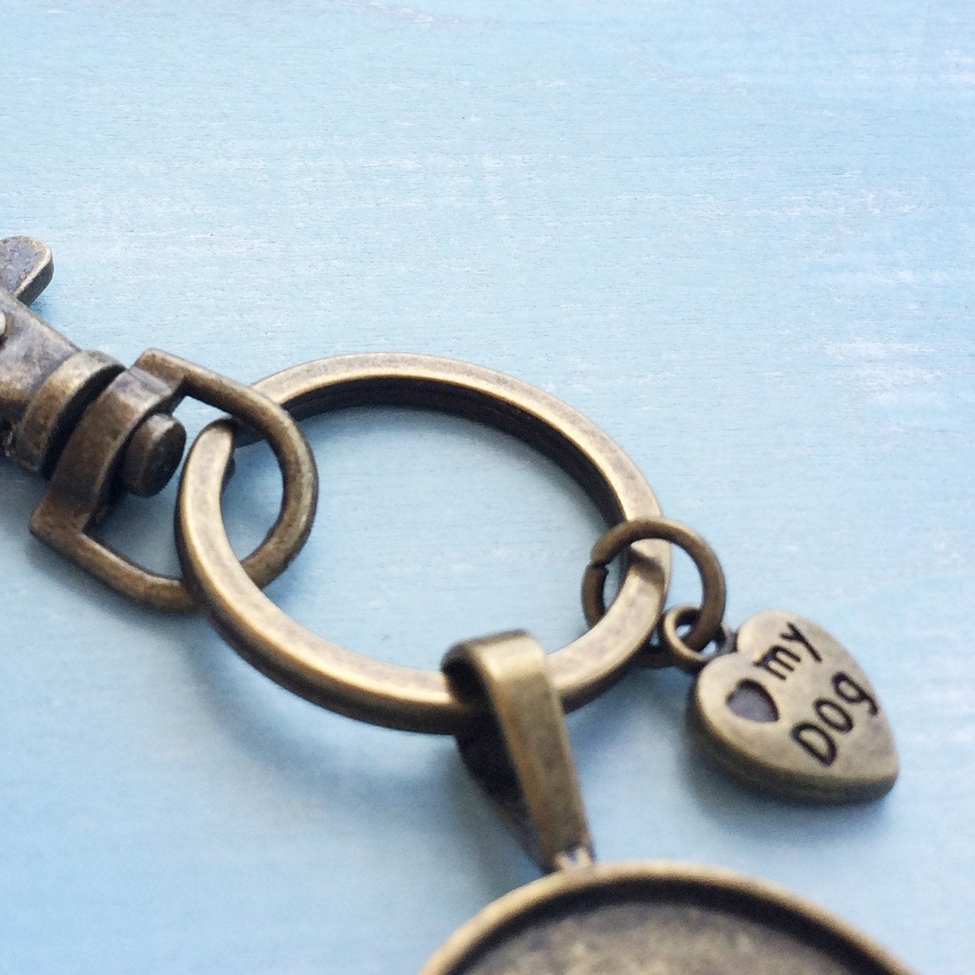 Dein Hund - Personalisierter Schlüsselanhänger antikgold
